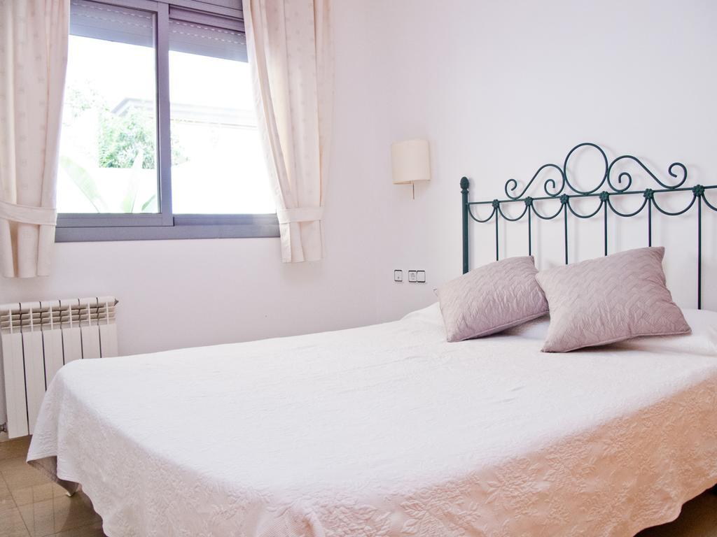 Hola! - Sitges By The Beach Экстерьер фото